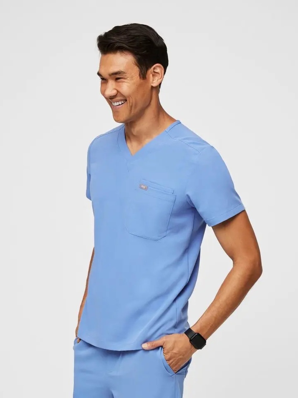 Leon Three-Pocket Scrub Top